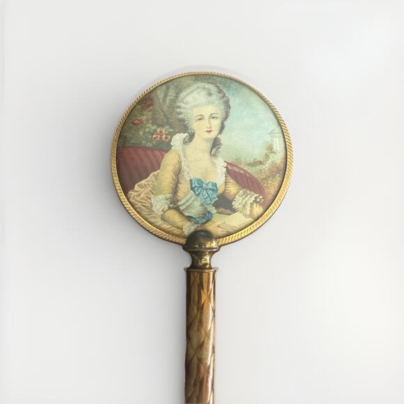 Vintage Marie Antoinette Portrait Brass Vanity Set Hand Mirror & Brush Set Brass - Picture 4 of 4
